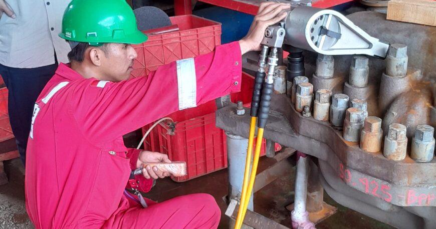 Hydraulic Bolt Tensioners