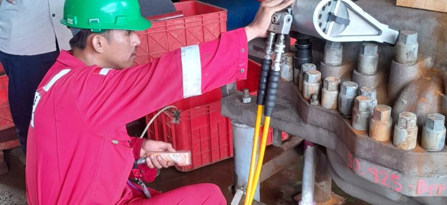 Hydraulic Bolt Tensioners